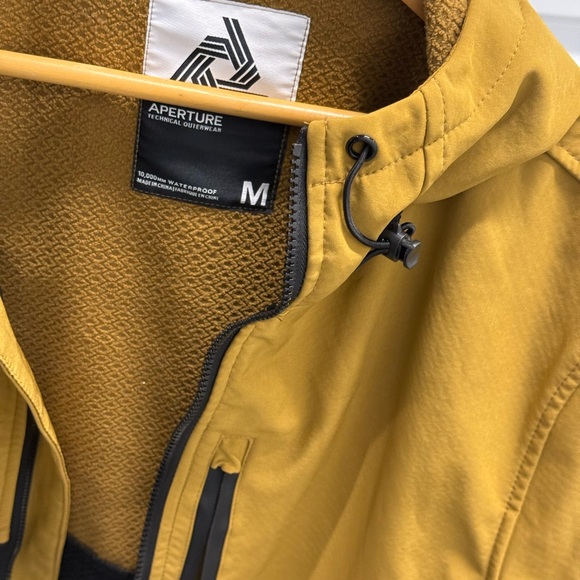 Aperture jacket medium - Picture 3 of 10